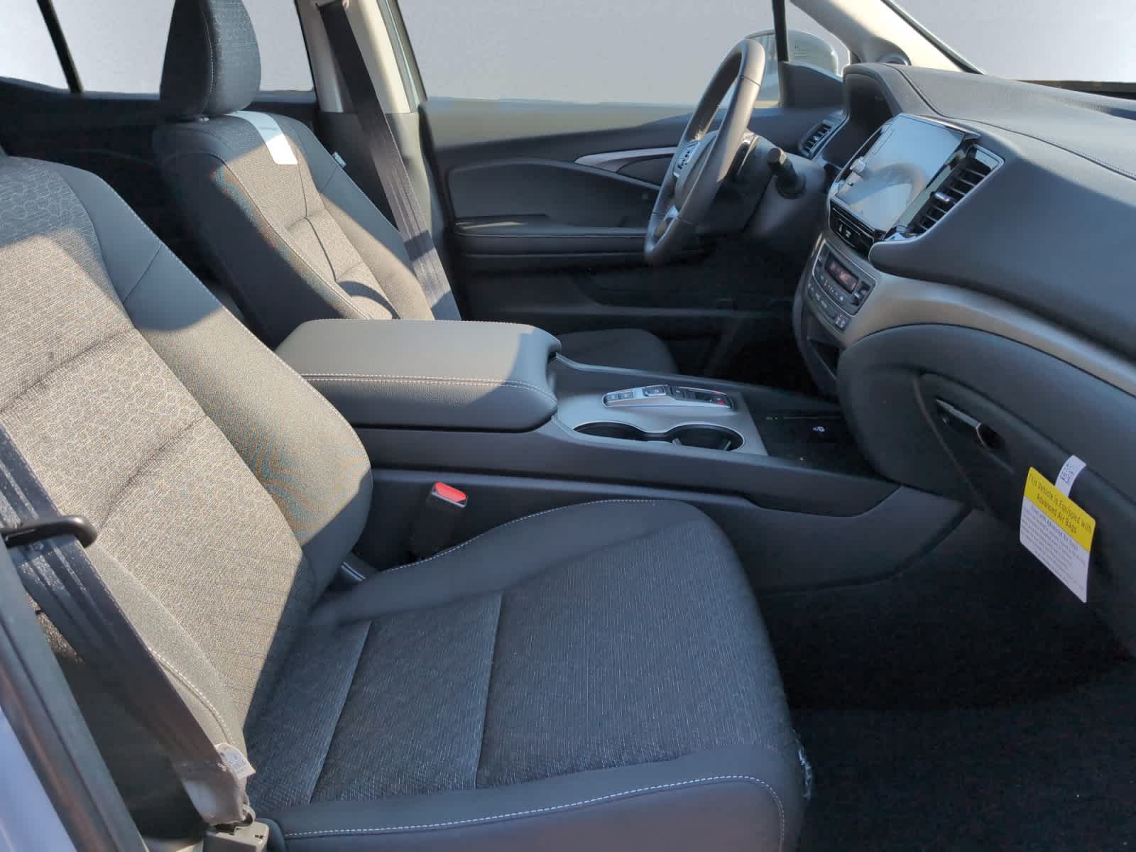 2025 Honda Ridgeline Sport - Photo 21