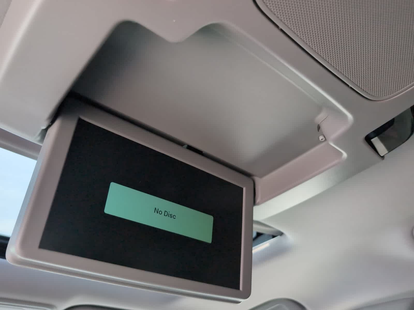 2023 Honda Odyssey Touring - Photo 28