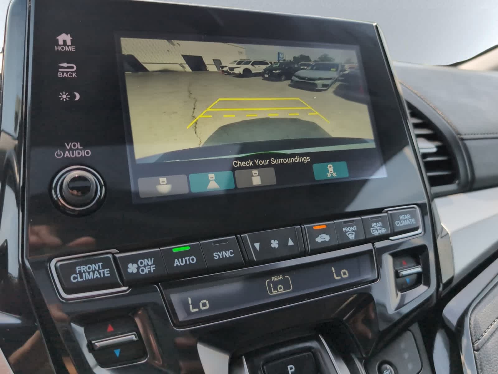2023 Honda Odyssey Touring - Photo 14