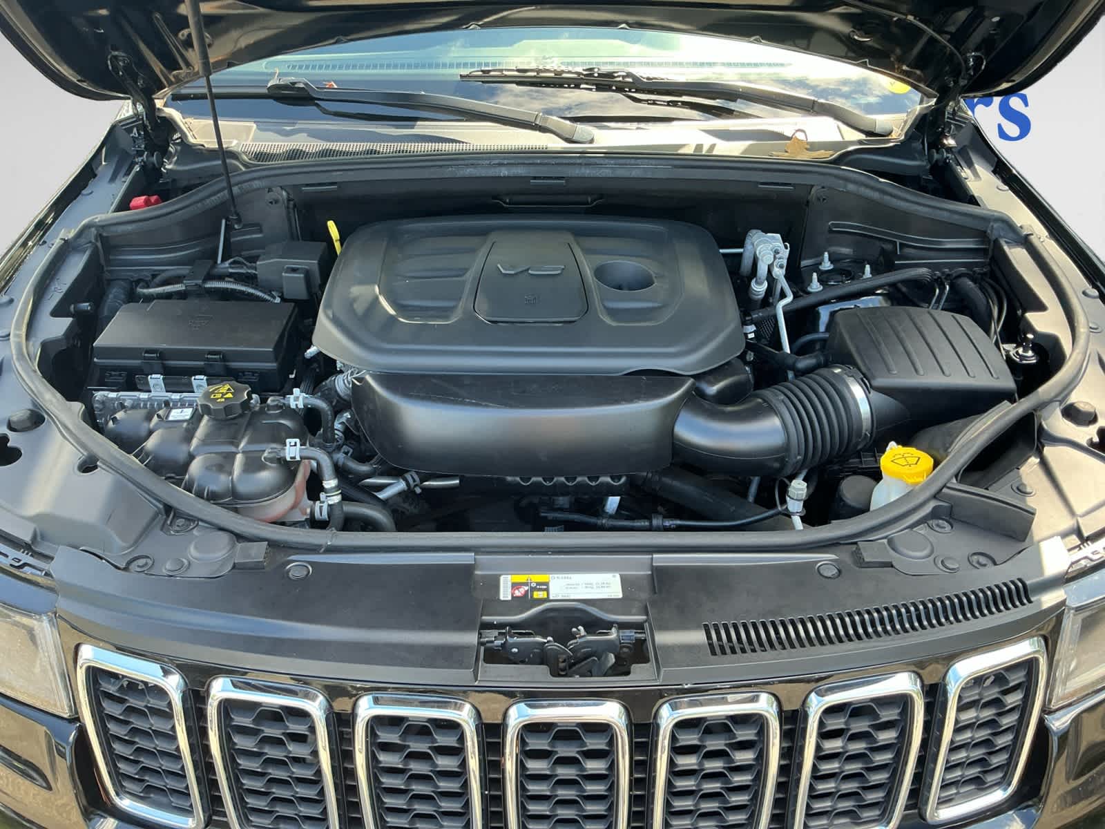used 2019 Jeep Grand Cherokee car, priced at $17,398