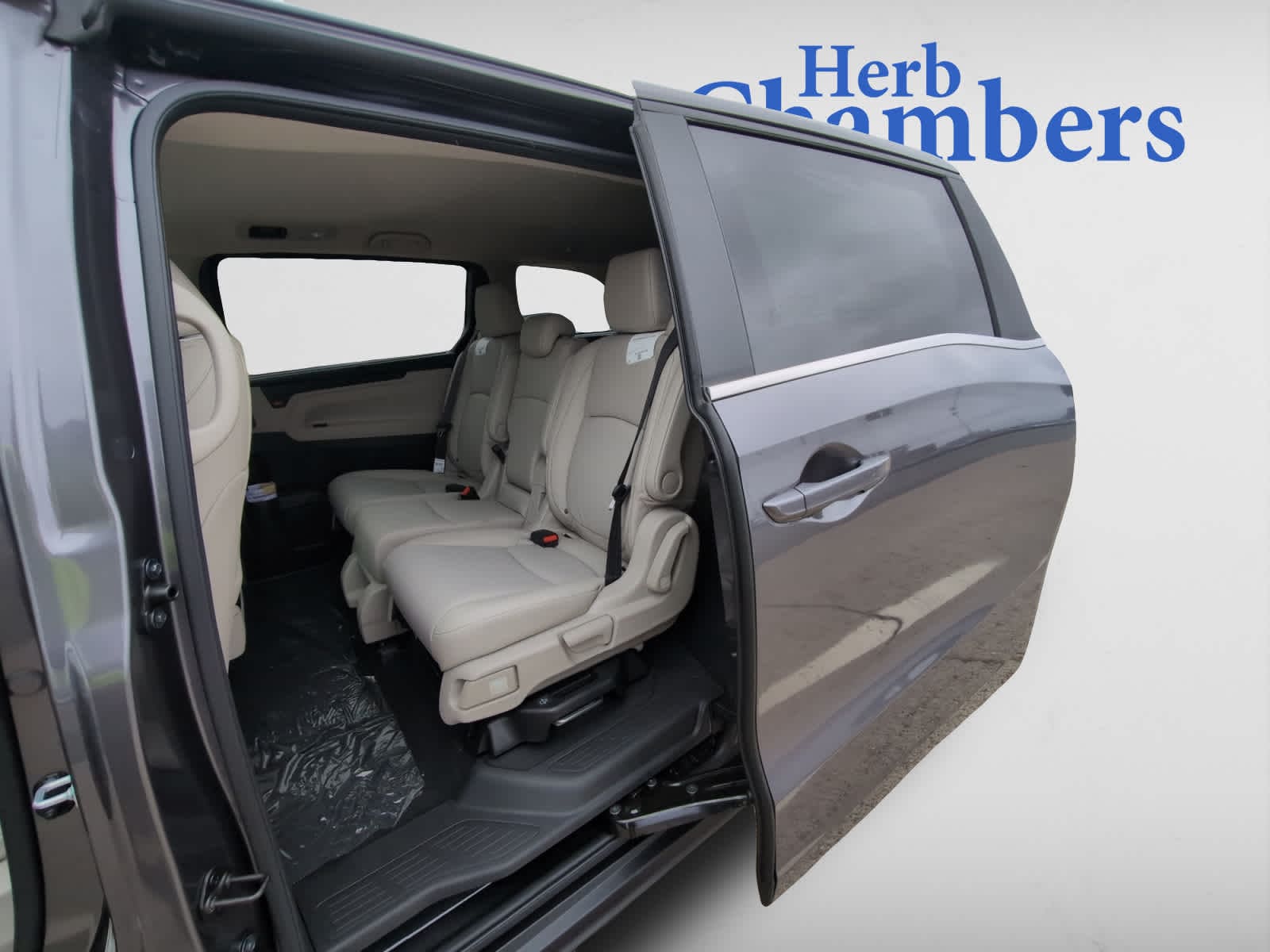 new 2026 Honda Odyssey car, priced at $44,290