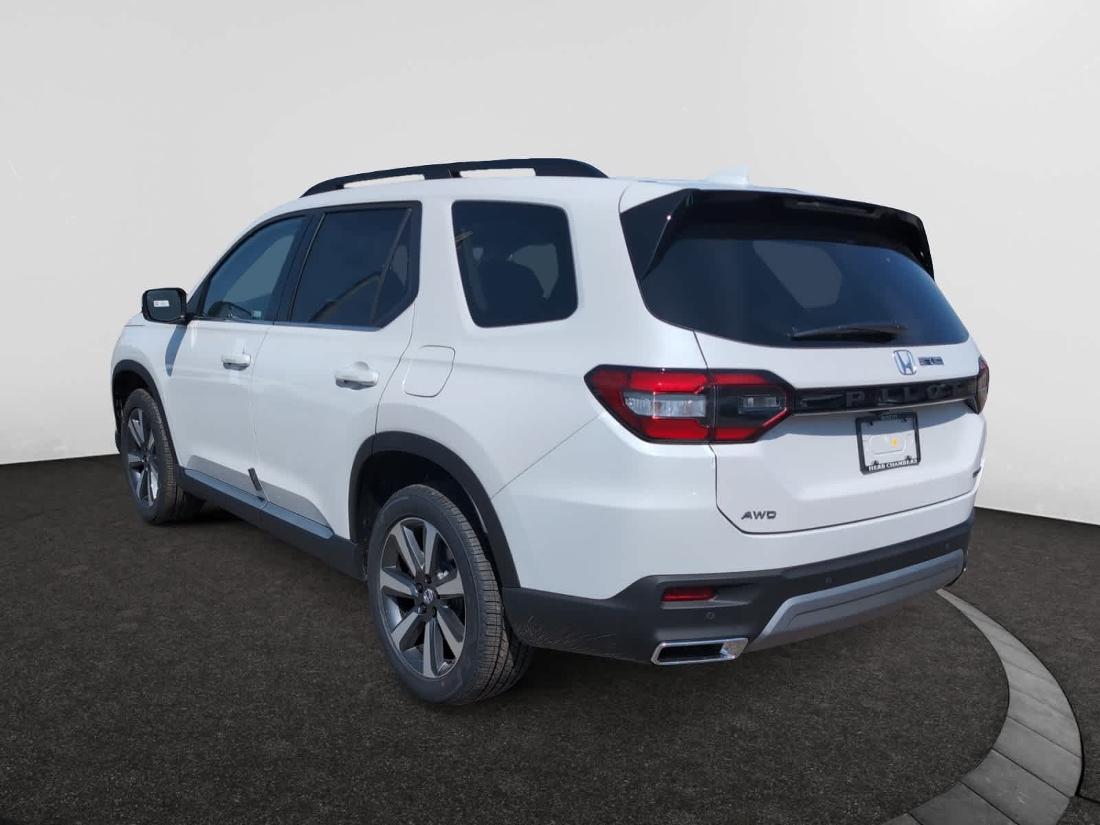 new 2025 Honda Pilot car, priced at $51,550