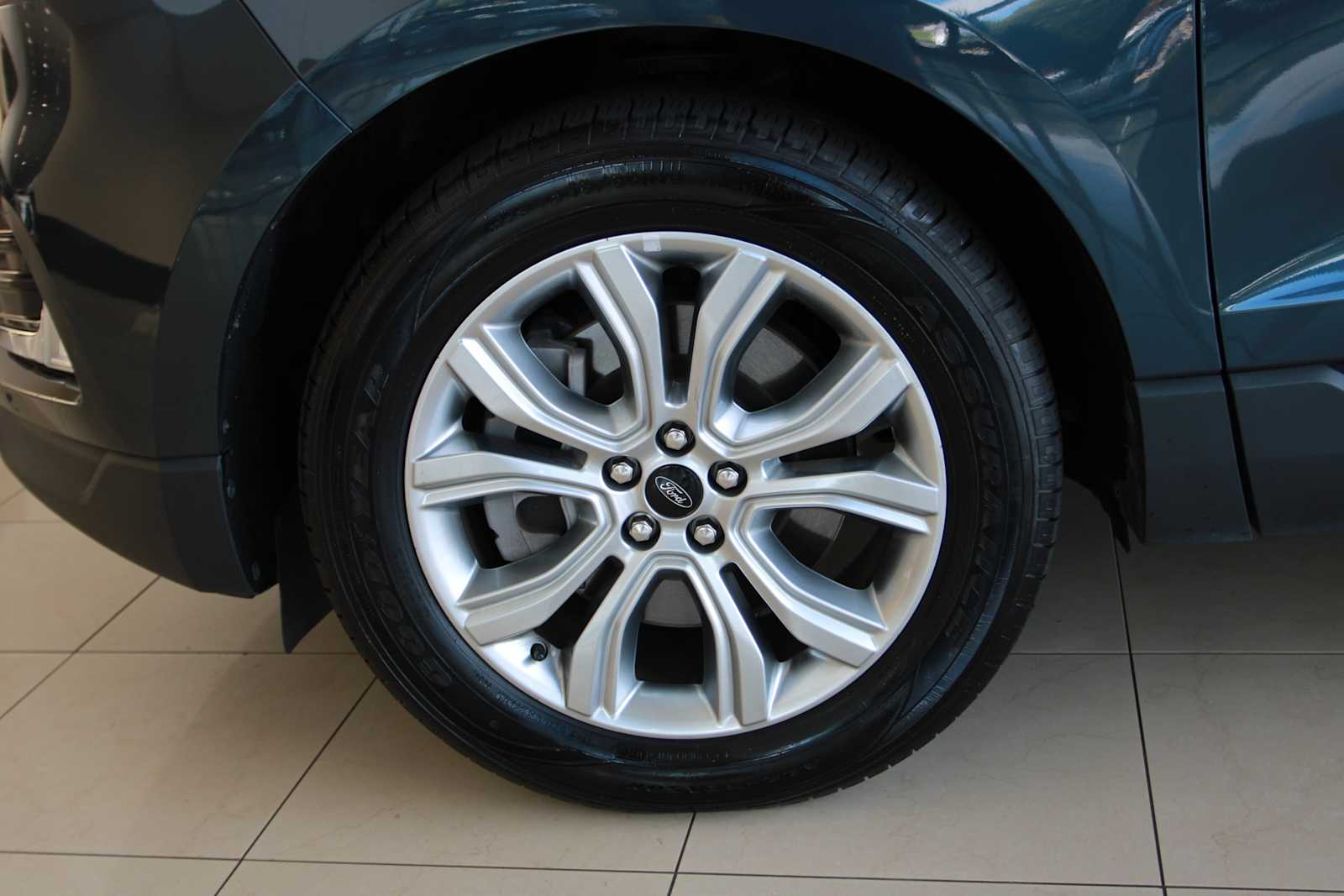 used 2024 Ford Edge car, priced at $23,998