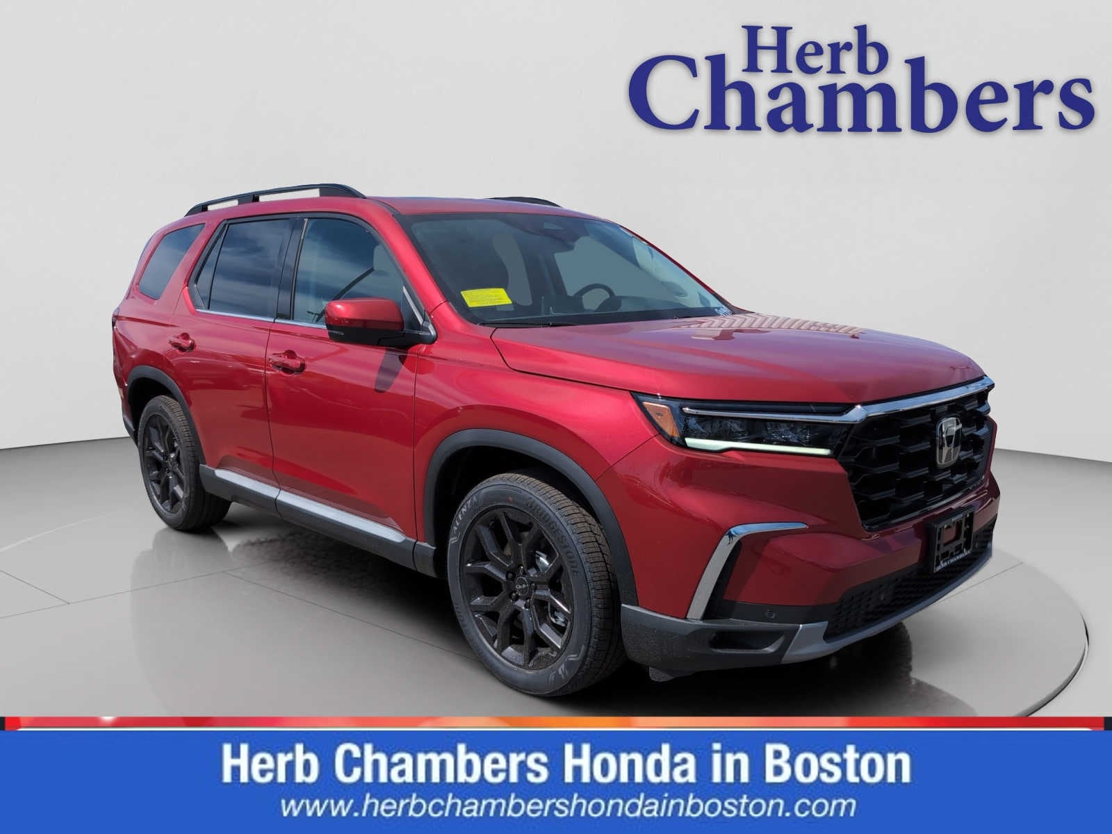 2025 Honda Pilot Touring's photo