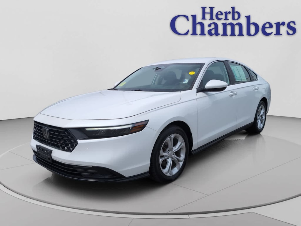 Used 2023 Honda Accord LX Sedan