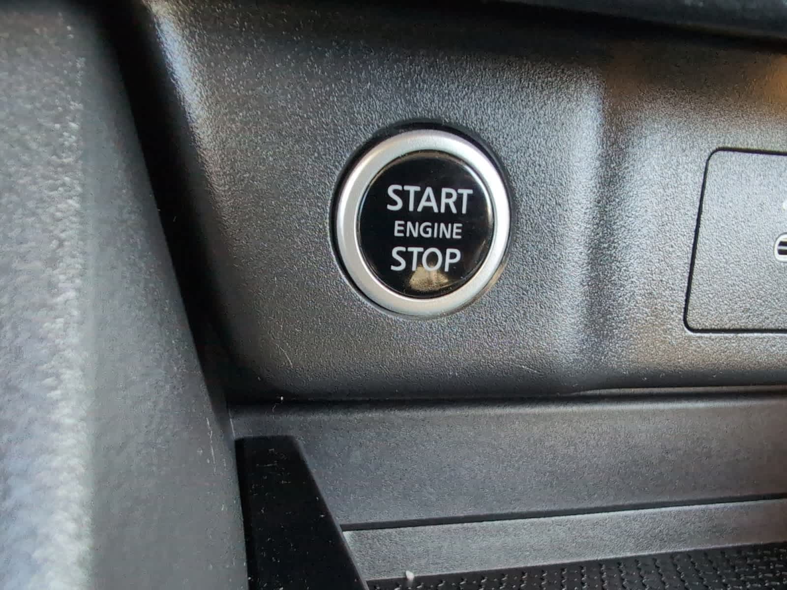 used 2021 Nissan Rogue car, priced at $19,354