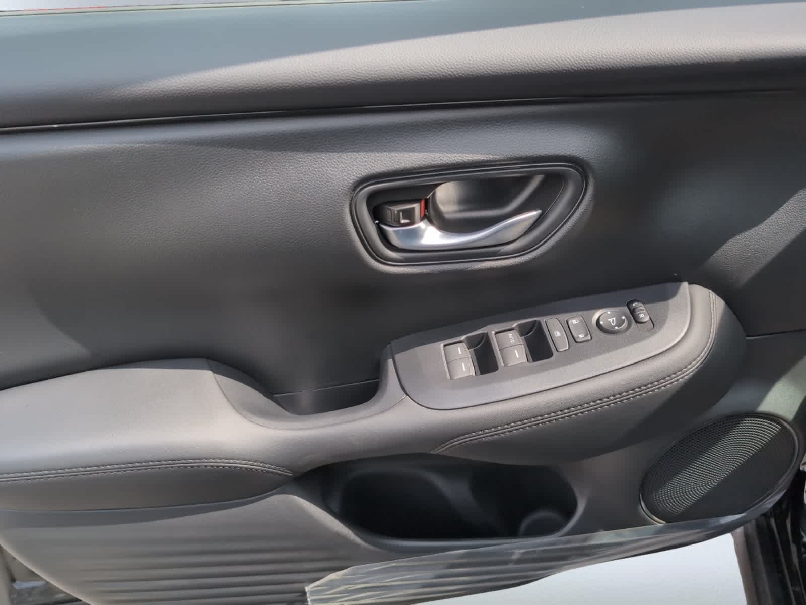 2026 Honda HR-V LX - Photo 14