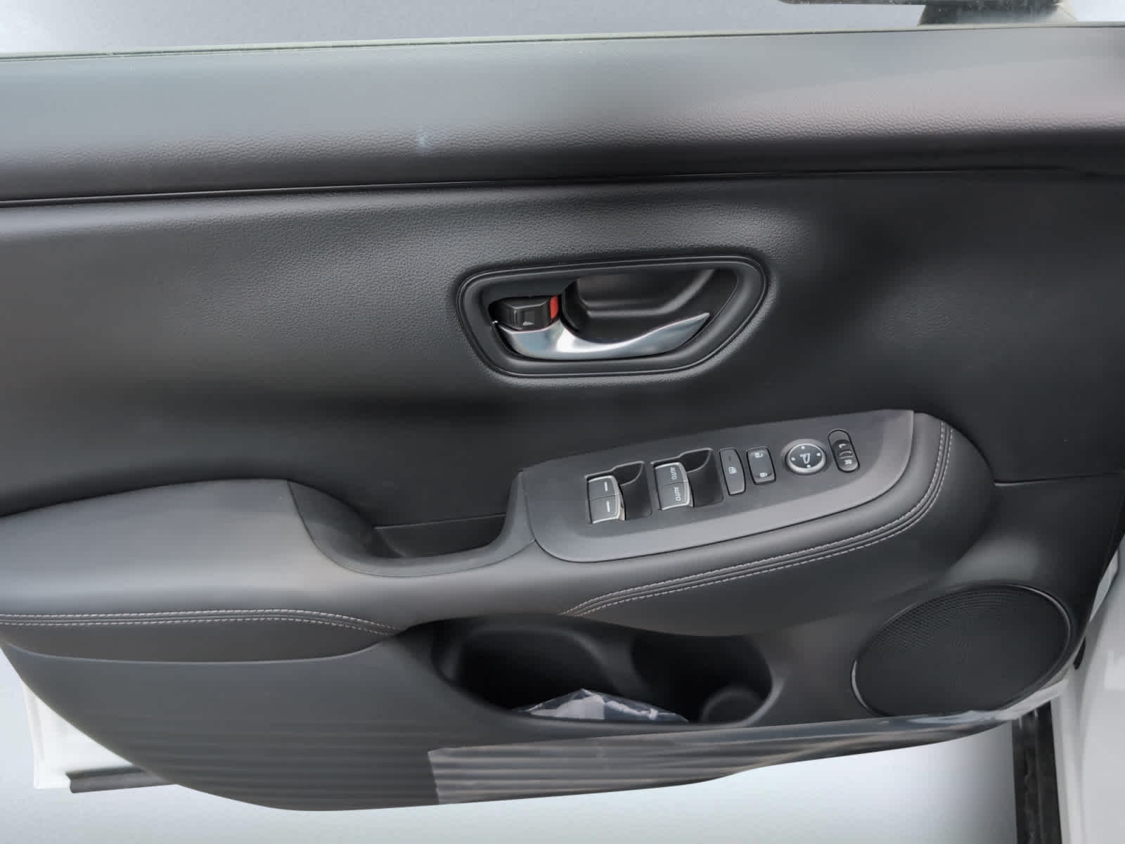 2026 Honda HR-V EX-L - Photo 16