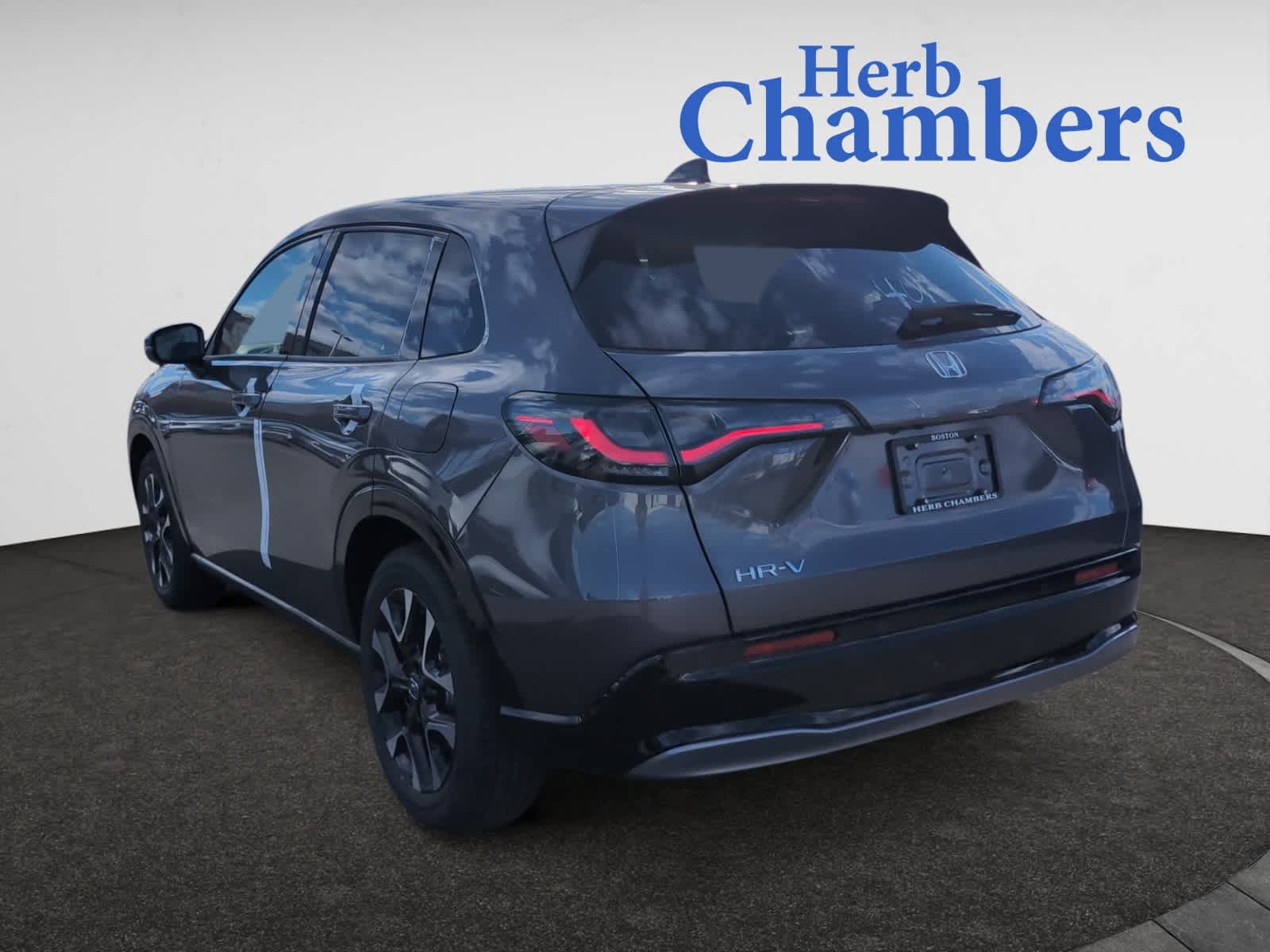 2026 Honda HR-V EX-L photo 3