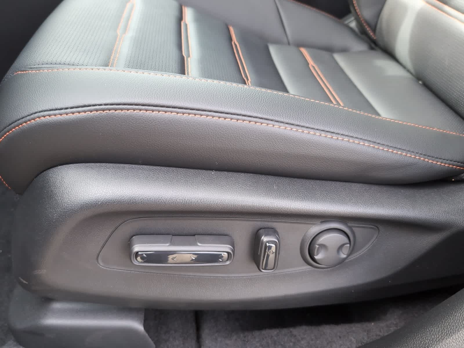 new 2026 Honda CR-V Hybrid car, priced at $42,130