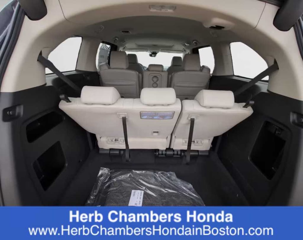 New 2026 Honda Odyssey EX-L Van Passenger