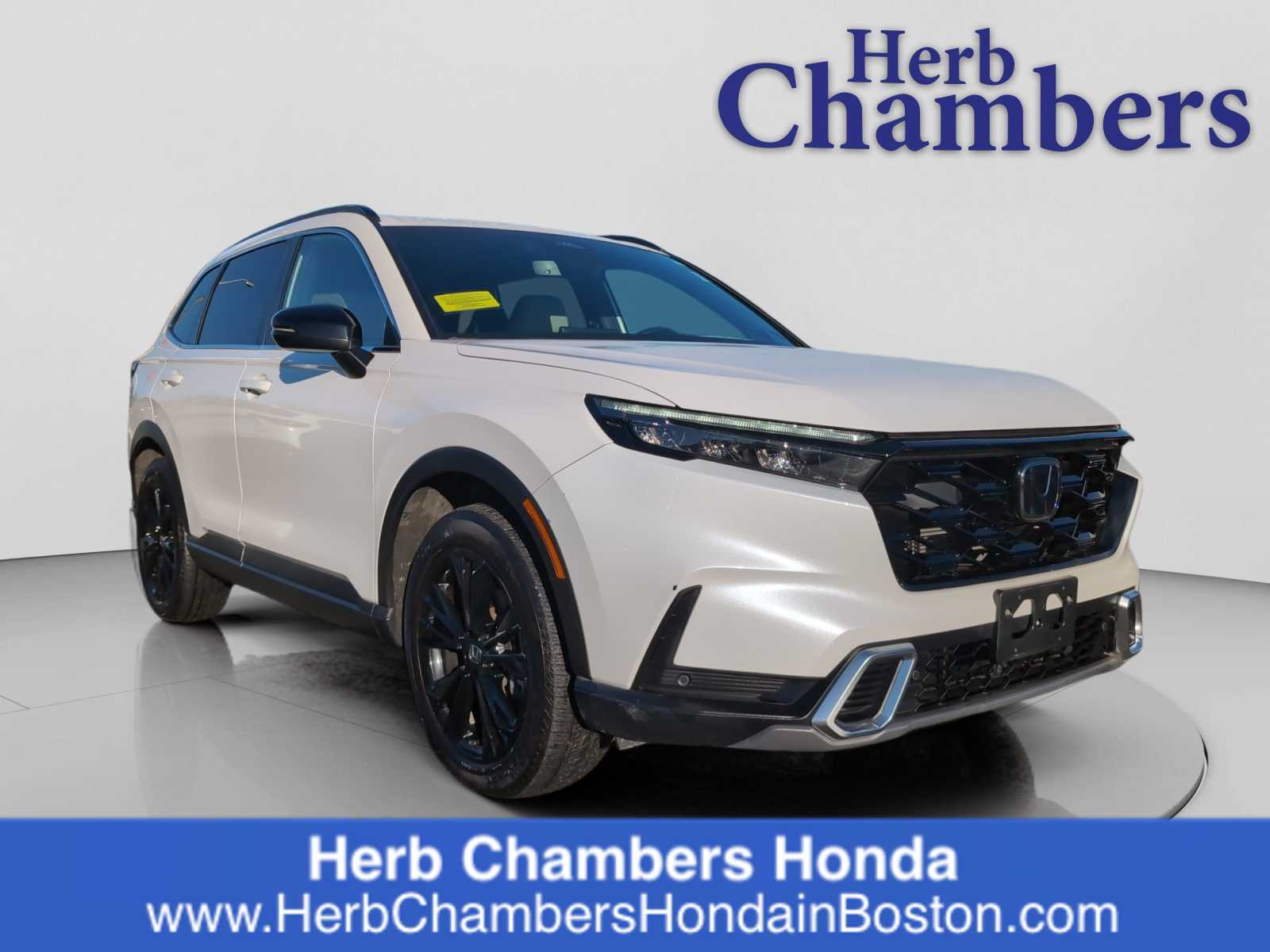 2024 Honda CR-V Sport Touring's photo