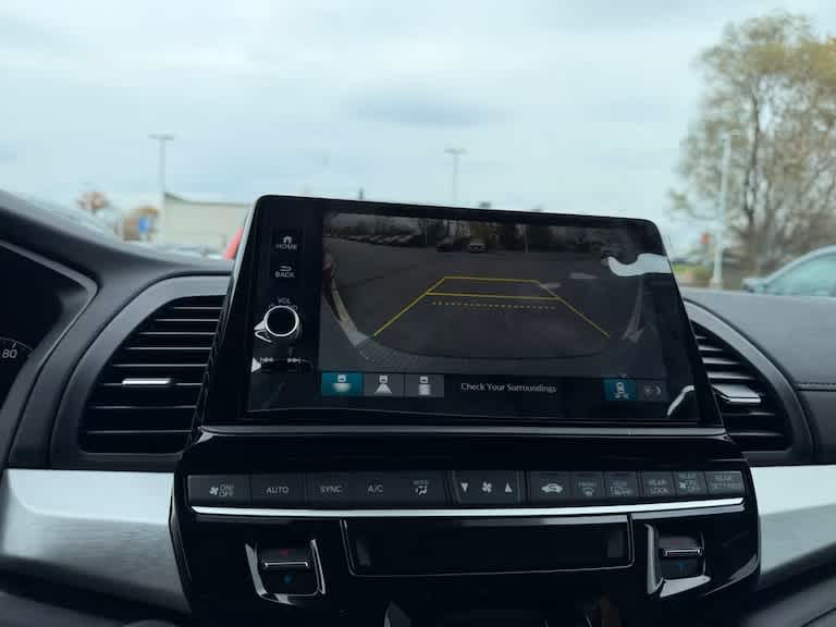 new 2026 Honda Odyssey car, priced at $44,290