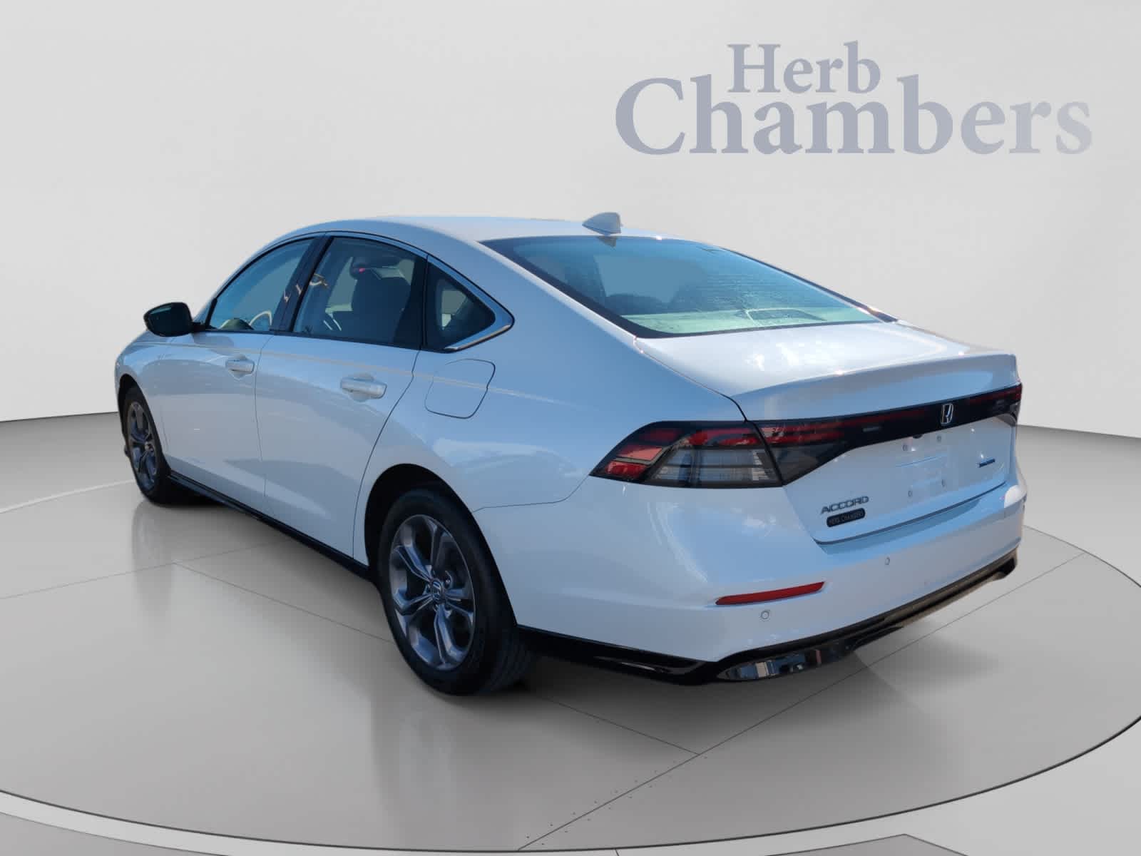 Used 2024 Honda Accord Hybrid EX-L Sedan