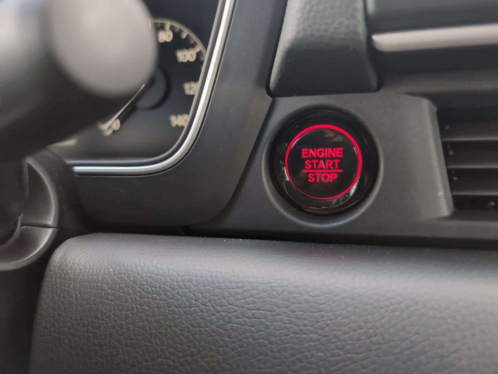 new 2025 Honda Pilot car, priced at $47,095