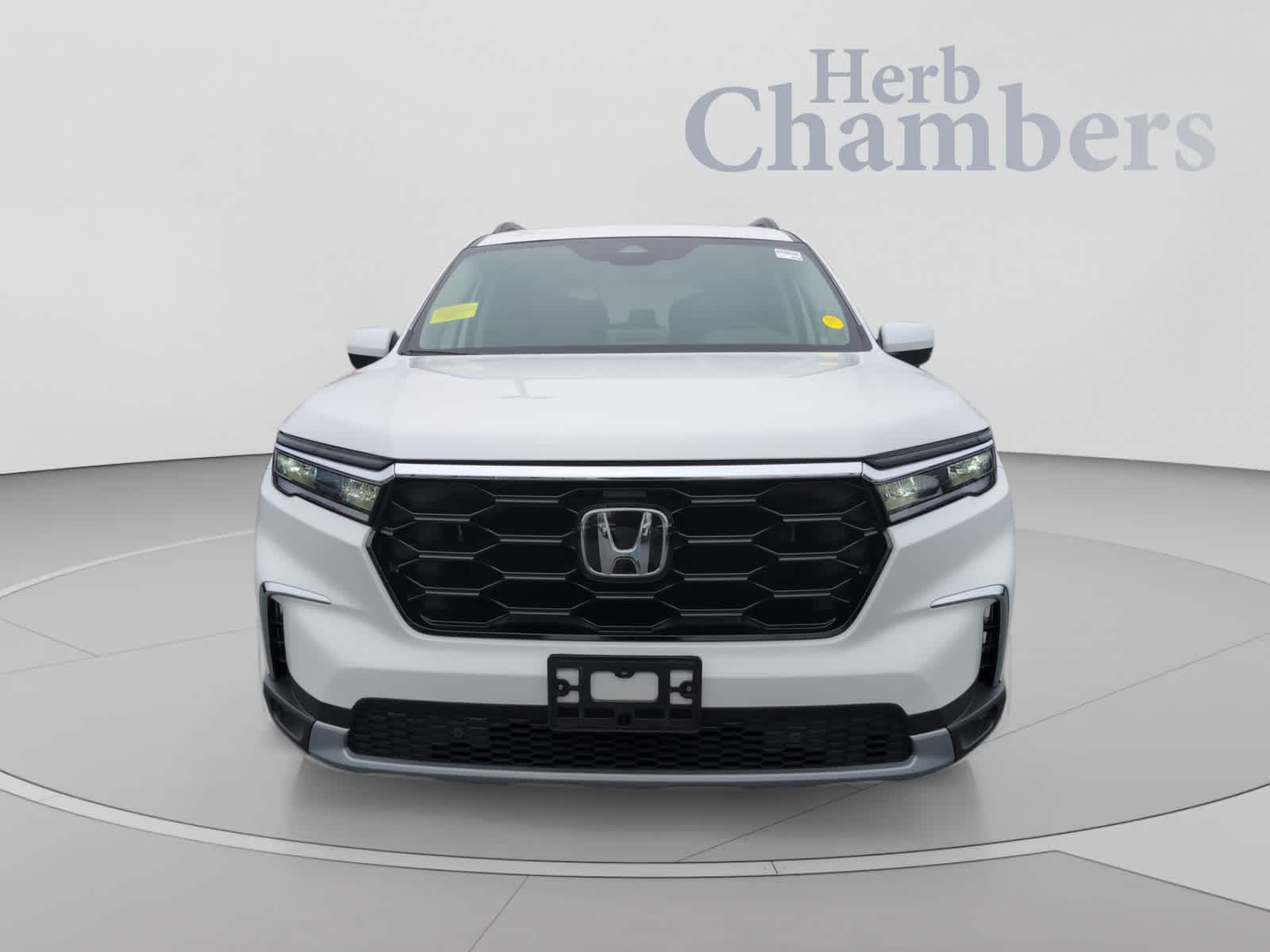 Used 2024 Honda Pilot Touring SUV