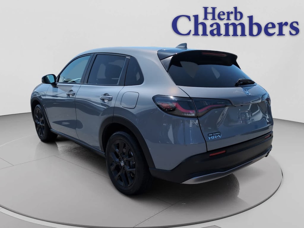 Used 2024 Honda HR-V Sport w/BSI SUV