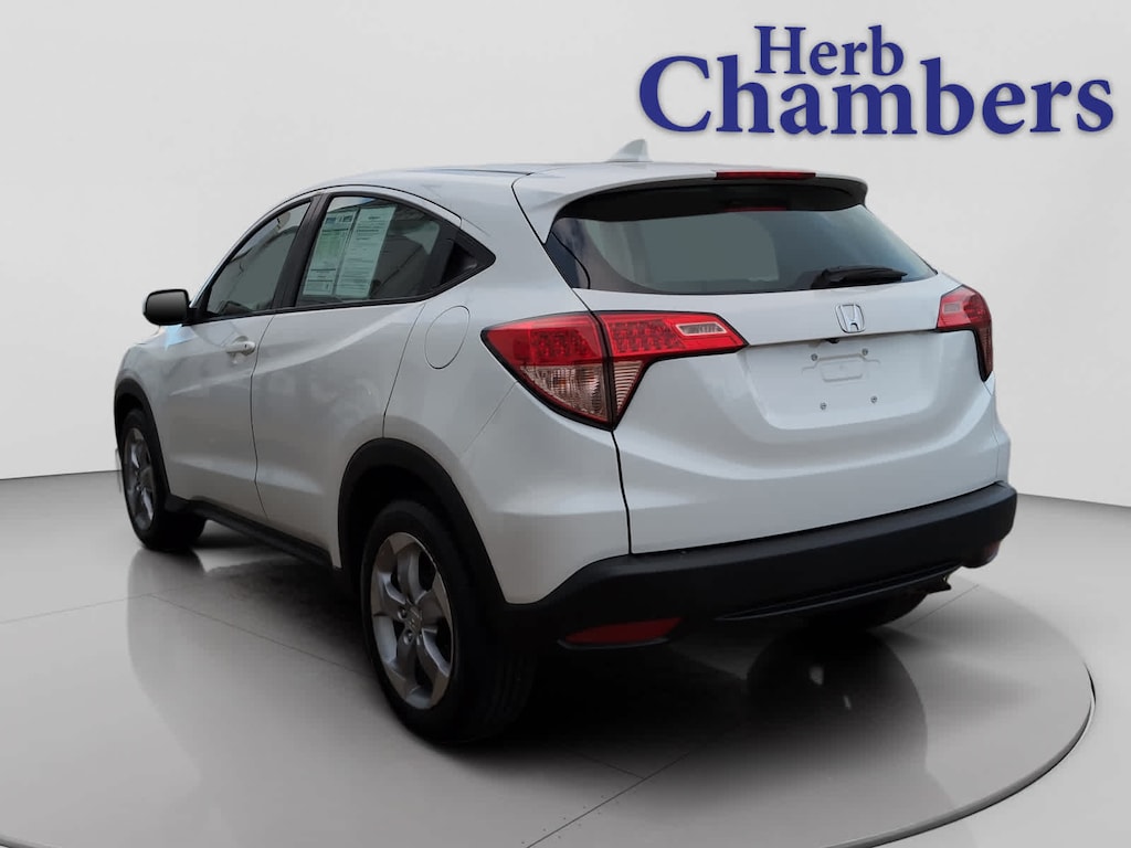 Used 2018 Honda HR-V LX AWD SUV