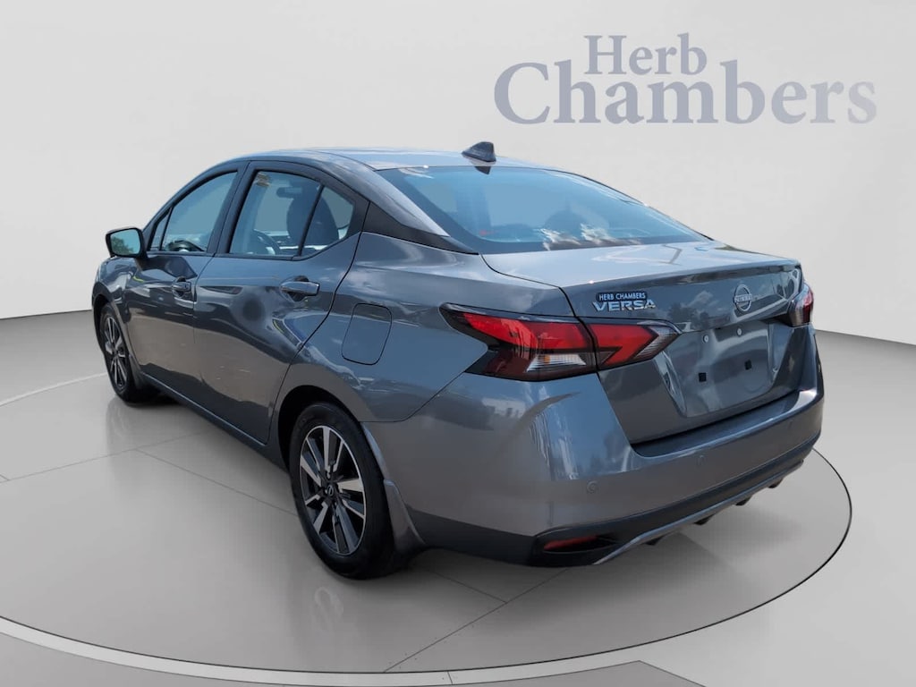 Used 2025 Nissan Versa 1.6 SV Sedan