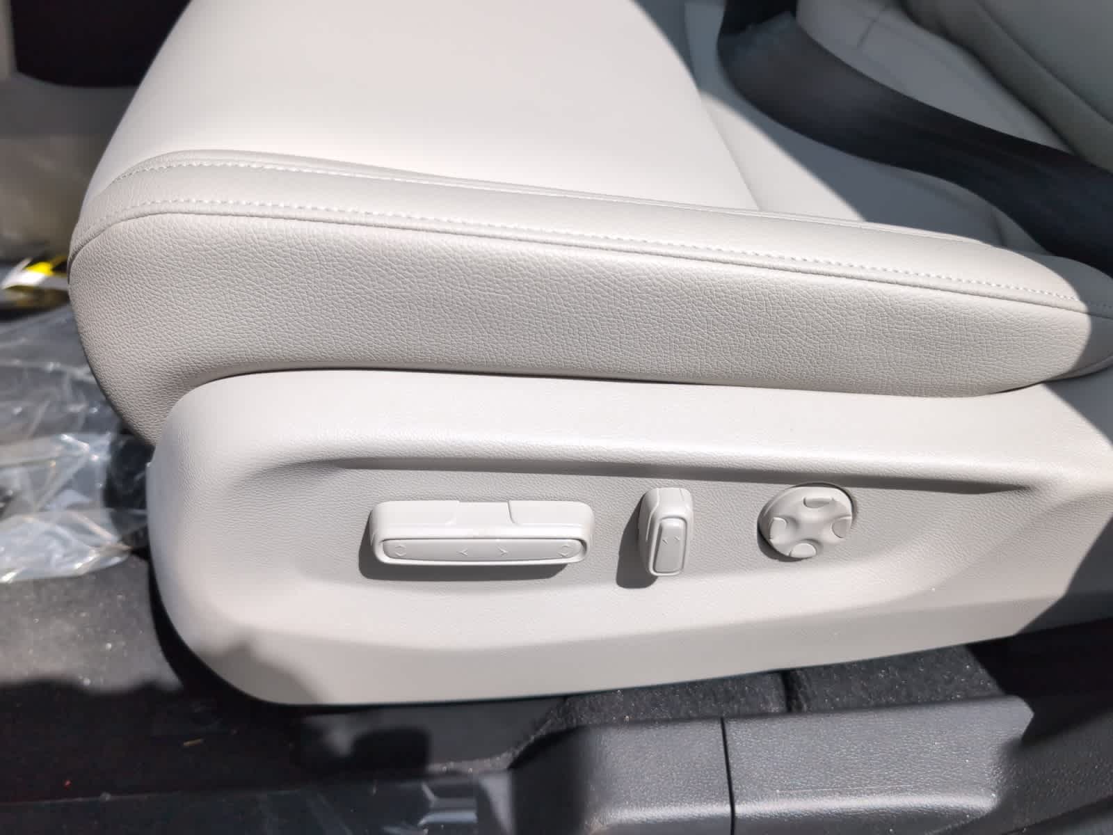 new 2026 Honda Odyssey car, priced at $46,095