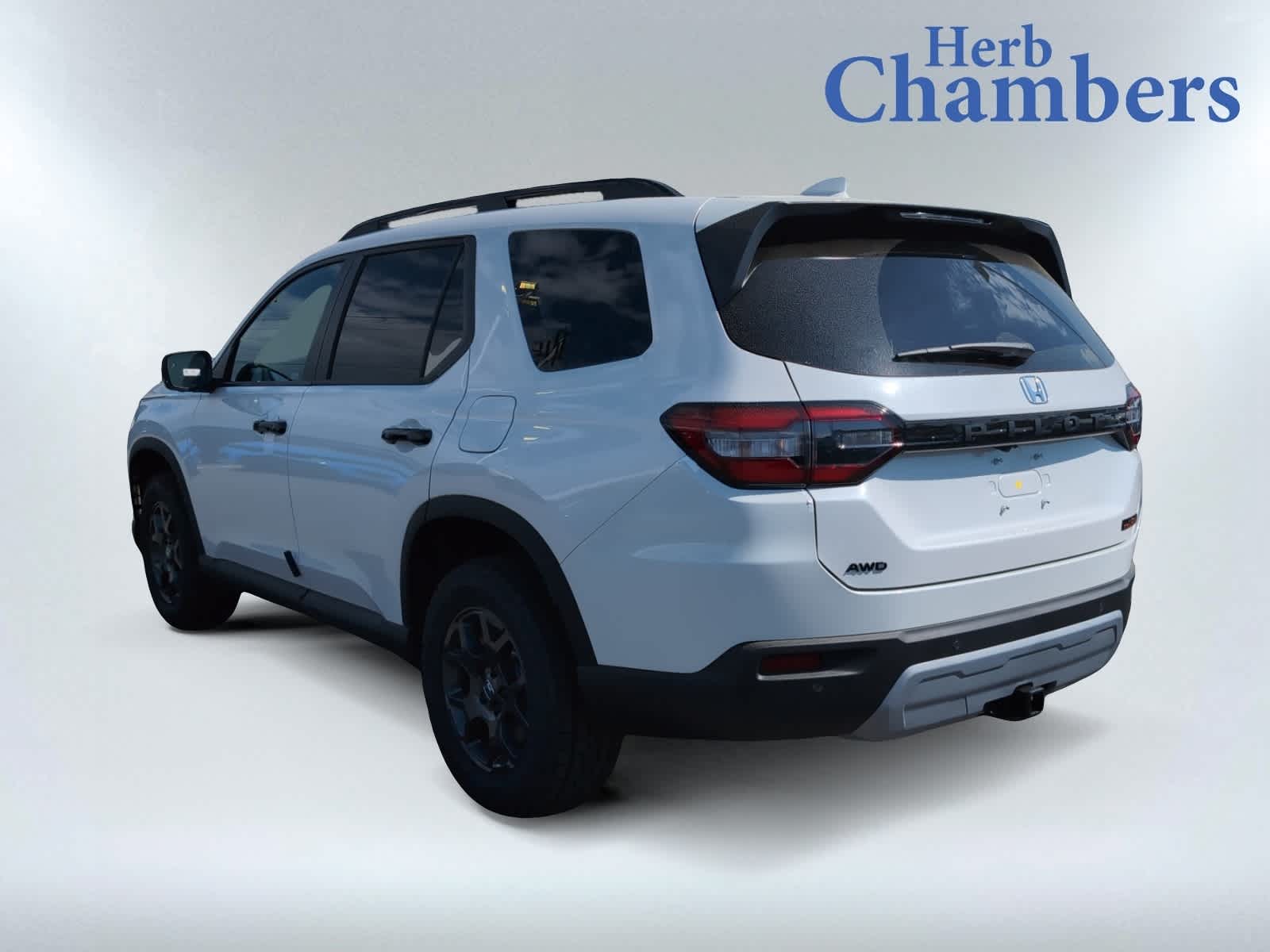 new 2025 Honda Pilot car, priced at $51,350