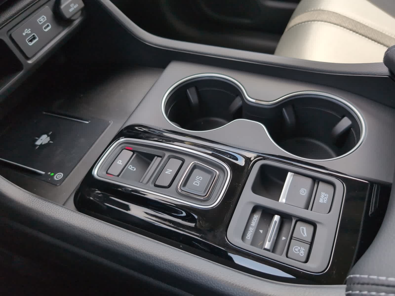 new 2025 Honda Pilot car, priced at $53,405