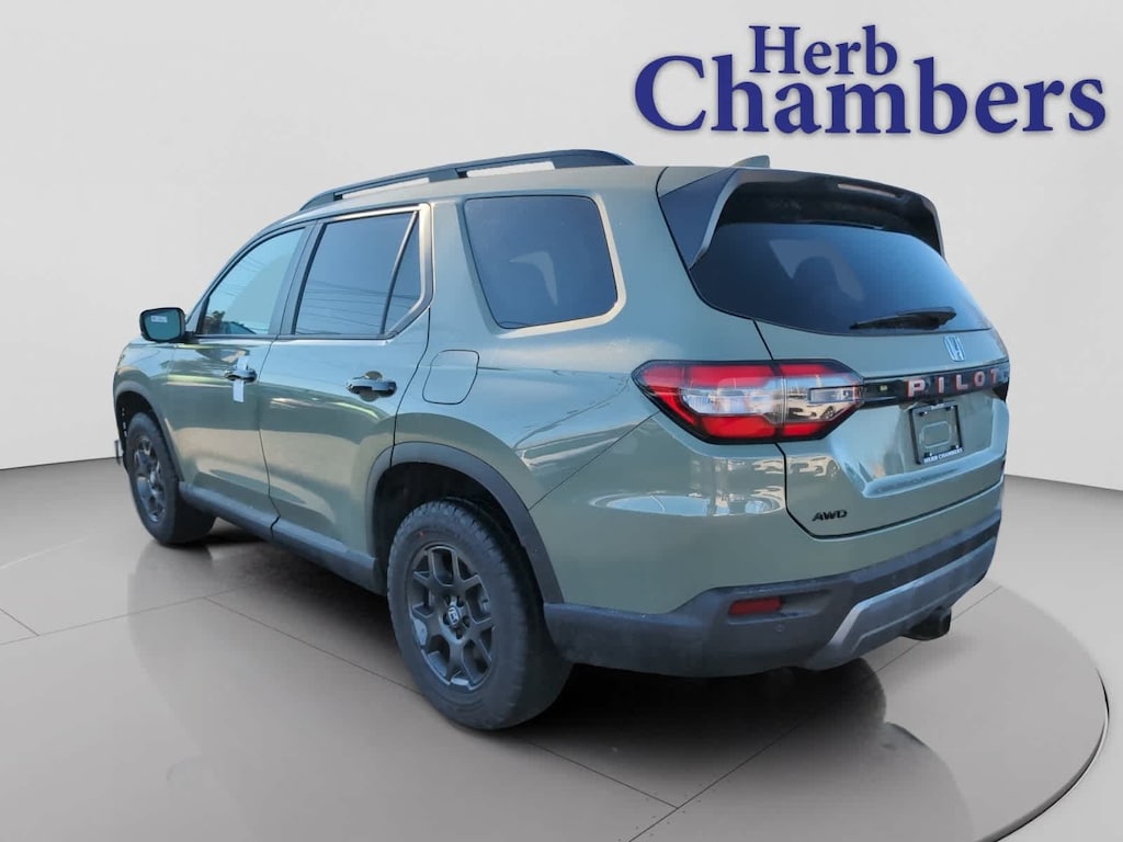 New 2026 Honda Pilot TrailSport SUV