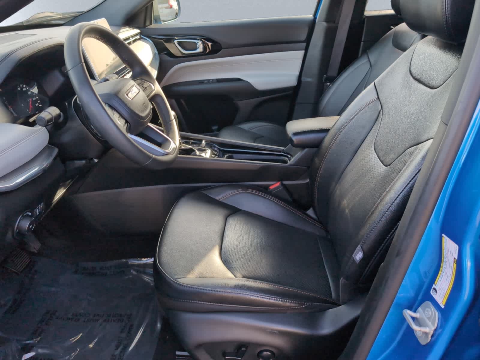 used 2023 Jeep Compass car, priced at $18,689