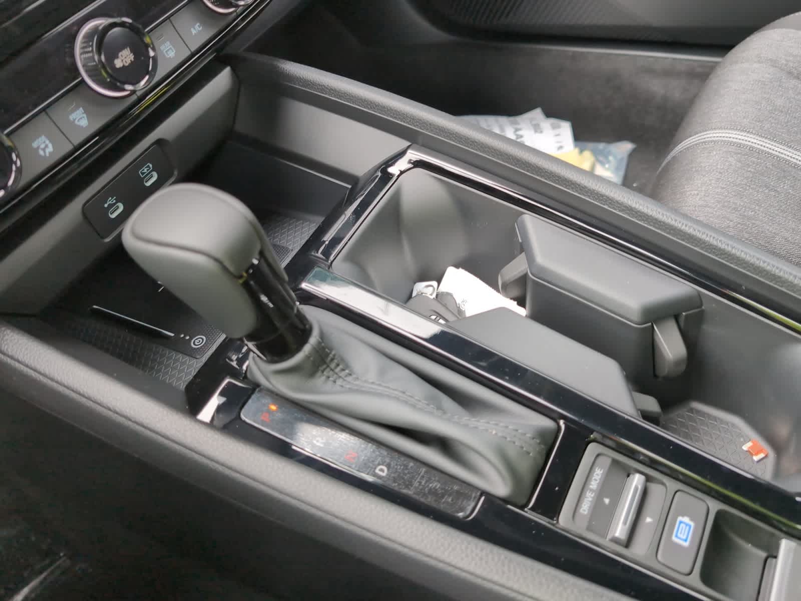 new 2026 Honda Accord Hybrid car, priced at $35,445