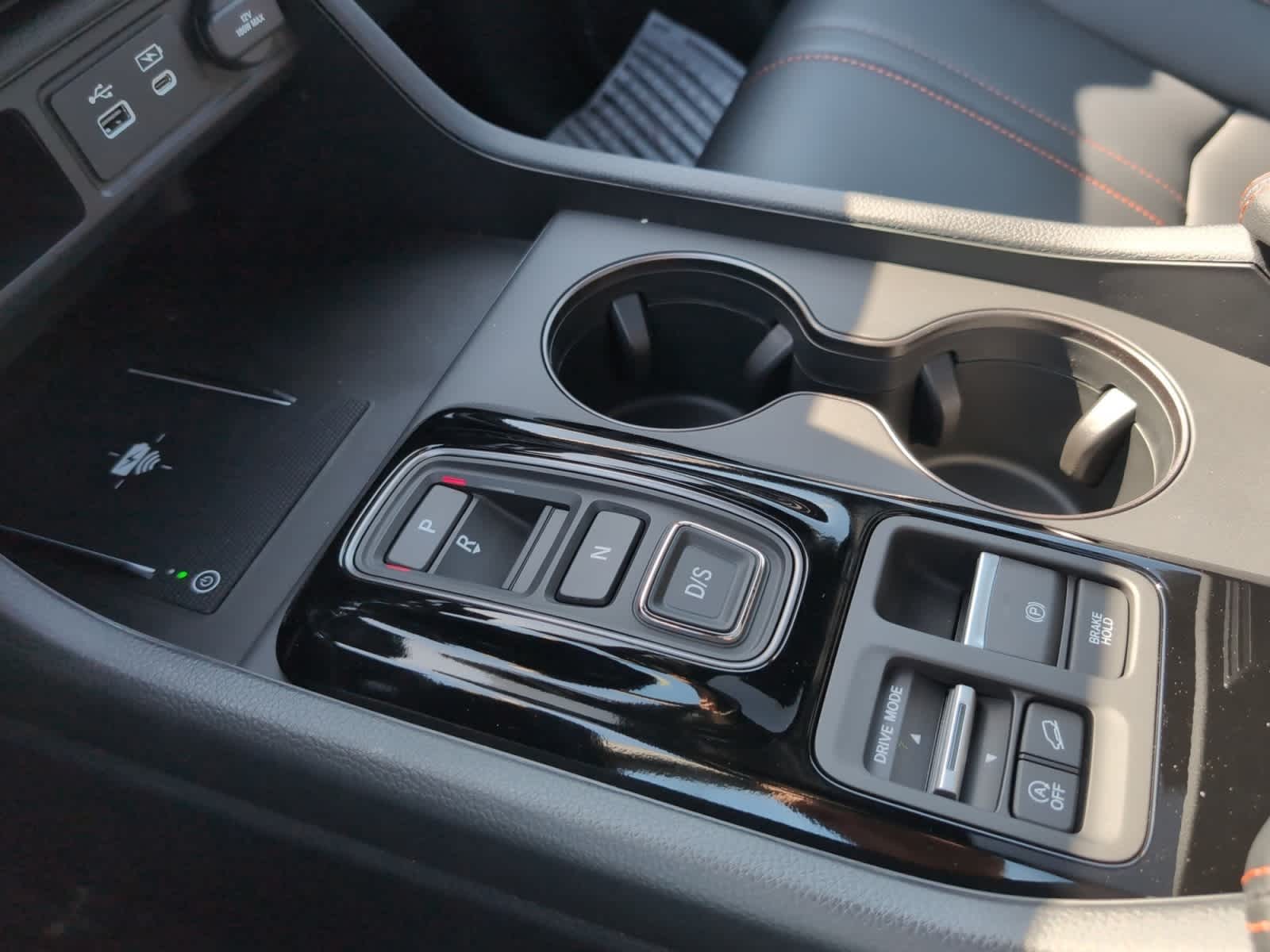 new 2025 Honda Pilot car, priced at $50,895