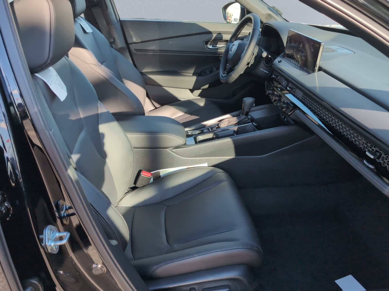 new 2025 Honda Accord Hybrid car, priced at $37,025