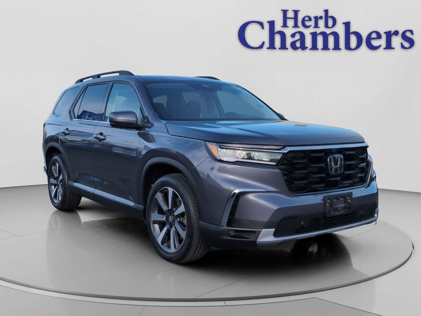 2023 Honda Pilot Elite's photo