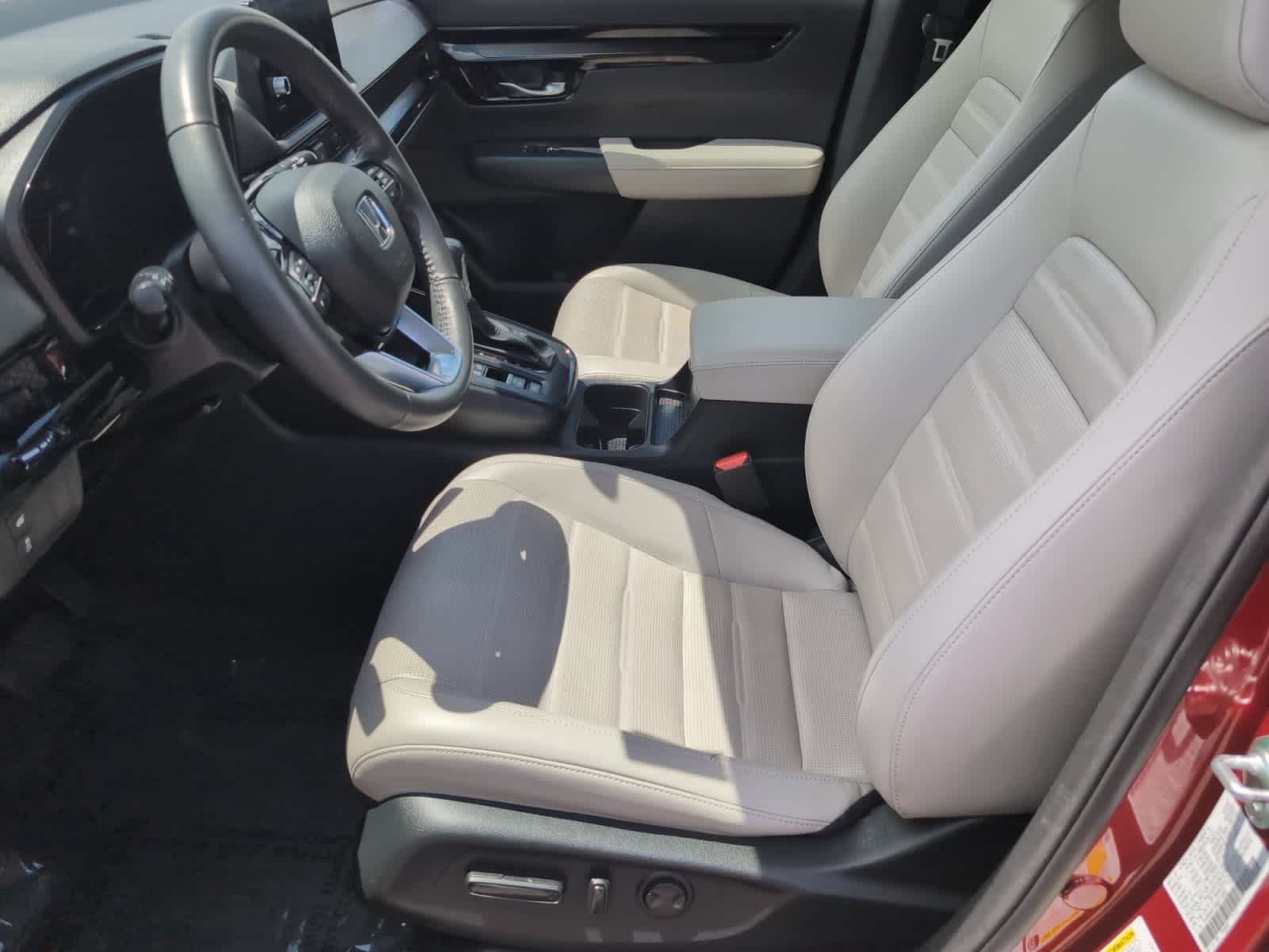 used 2024 Honda CR-V car, priced at $32,998