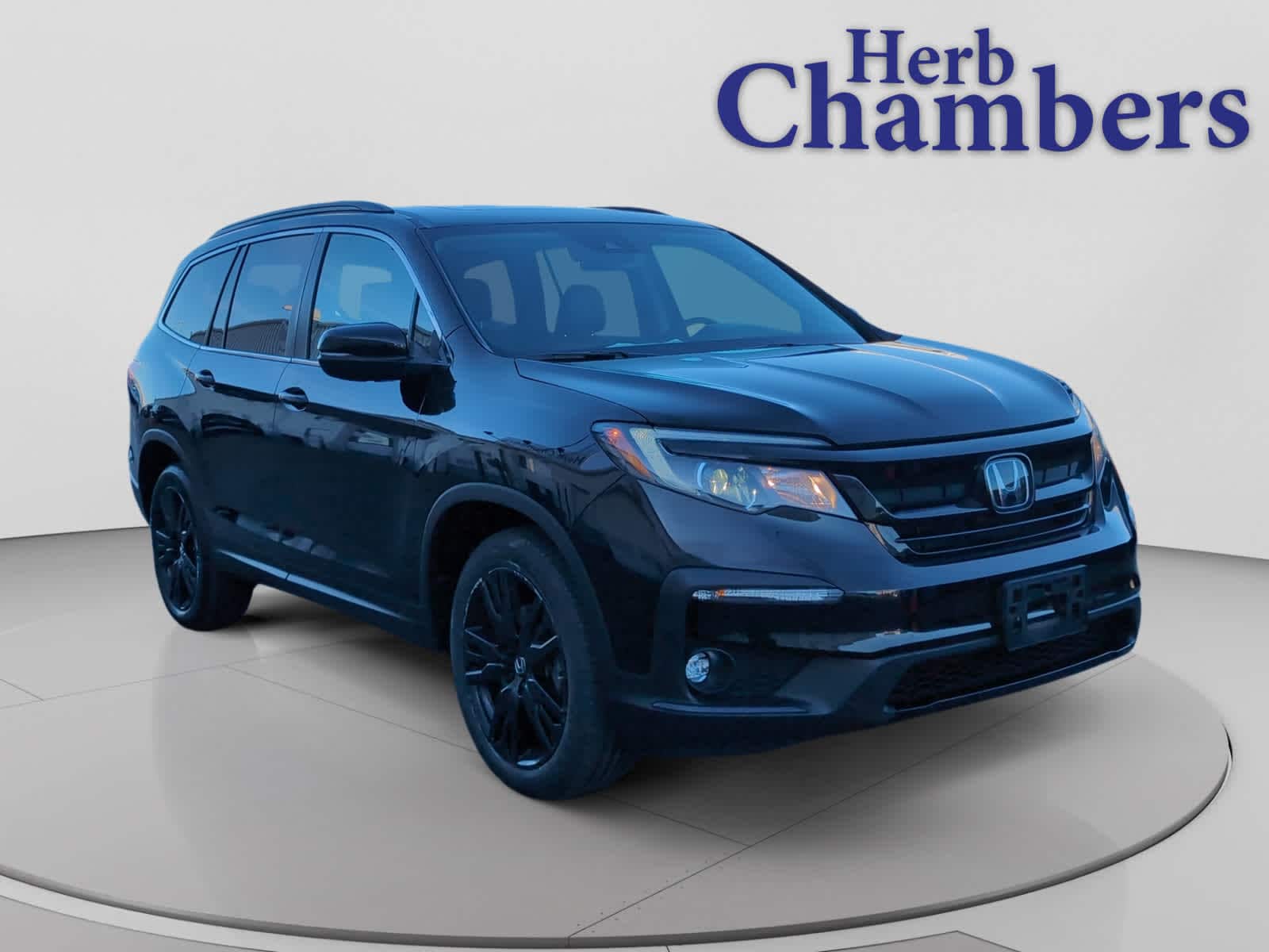 2022 Honda Pilot SE's photo