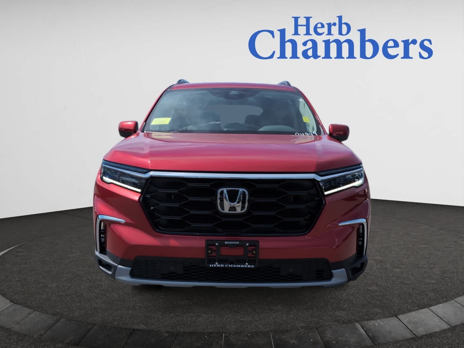 new 2025 Honda Pilot car, priced at $53,405