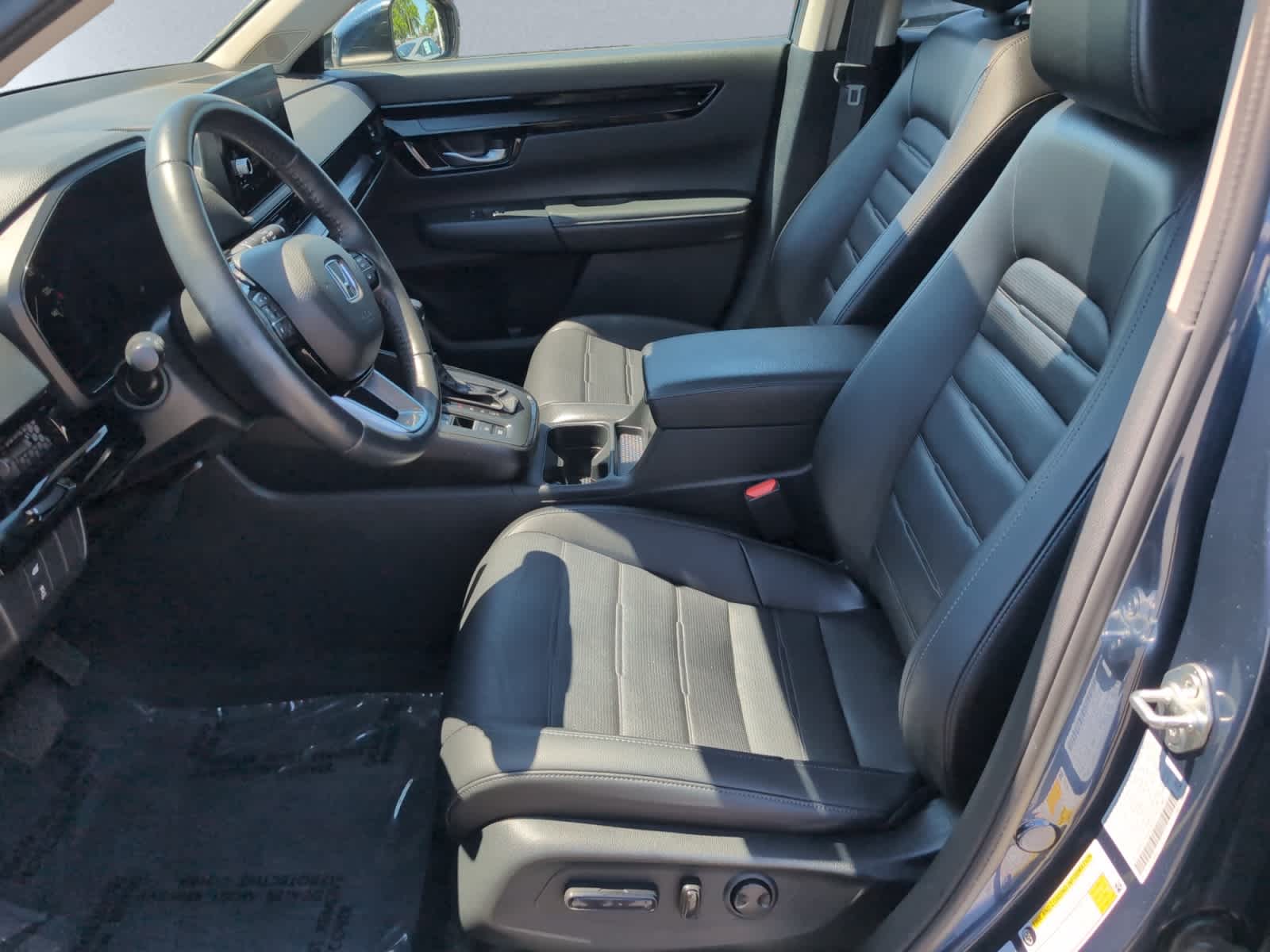 used 2024 Honda CR-V car, priced at $33,239