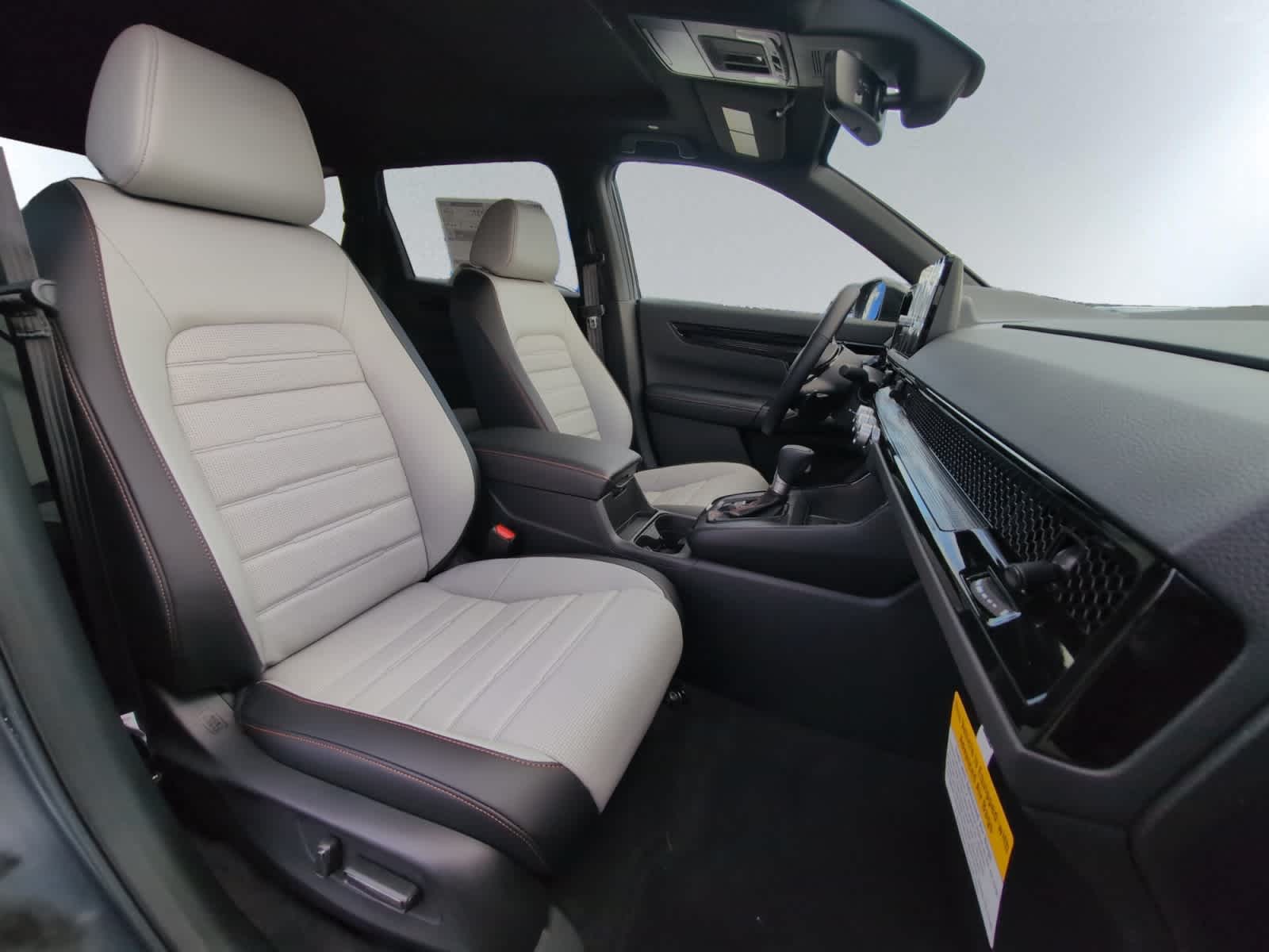 new 2026 Honda CR-V Hybrid car, priced at $43,700