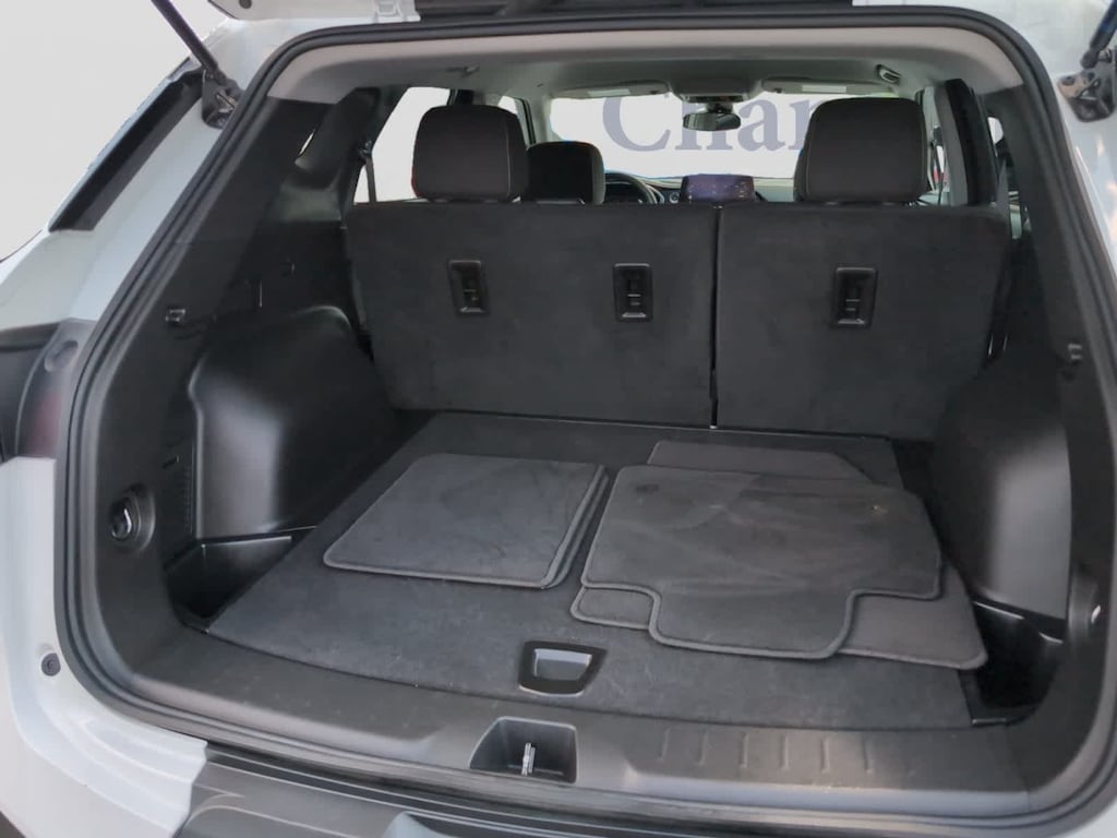Used 2025 Chevrolet Blazer LT w/2LT SUV