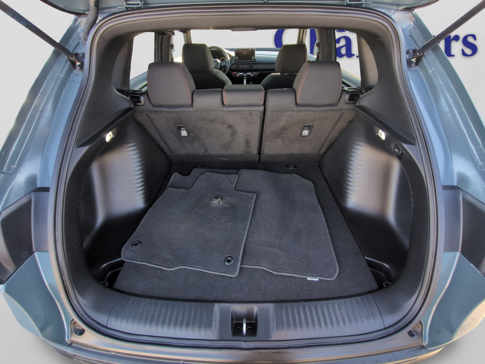 2025 Honda HR-V Sport photo 2