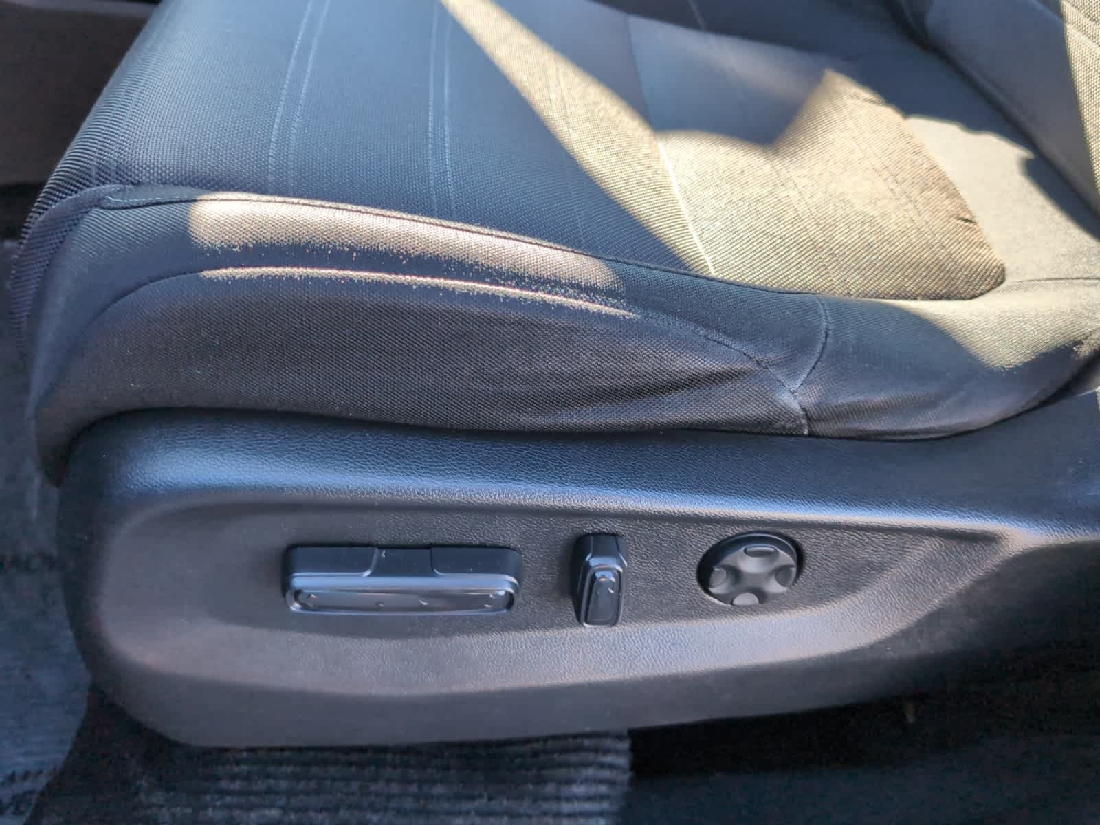 used 2022 Honda CR-V car, priced at $26,148