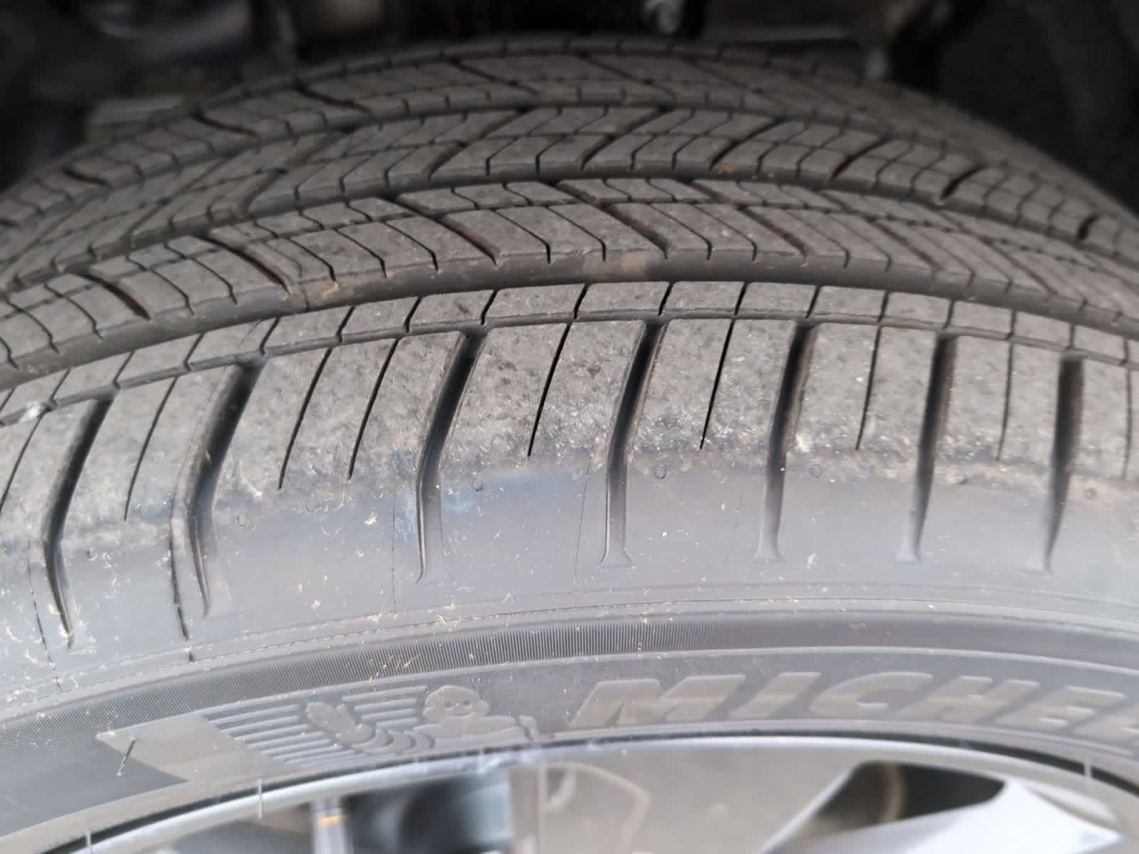 new 2025 Honda Pilot car, priced at $43,795