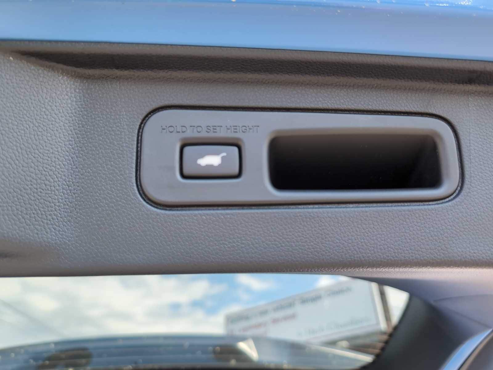 new 2025 Honda Pilot car, priced at $51,350