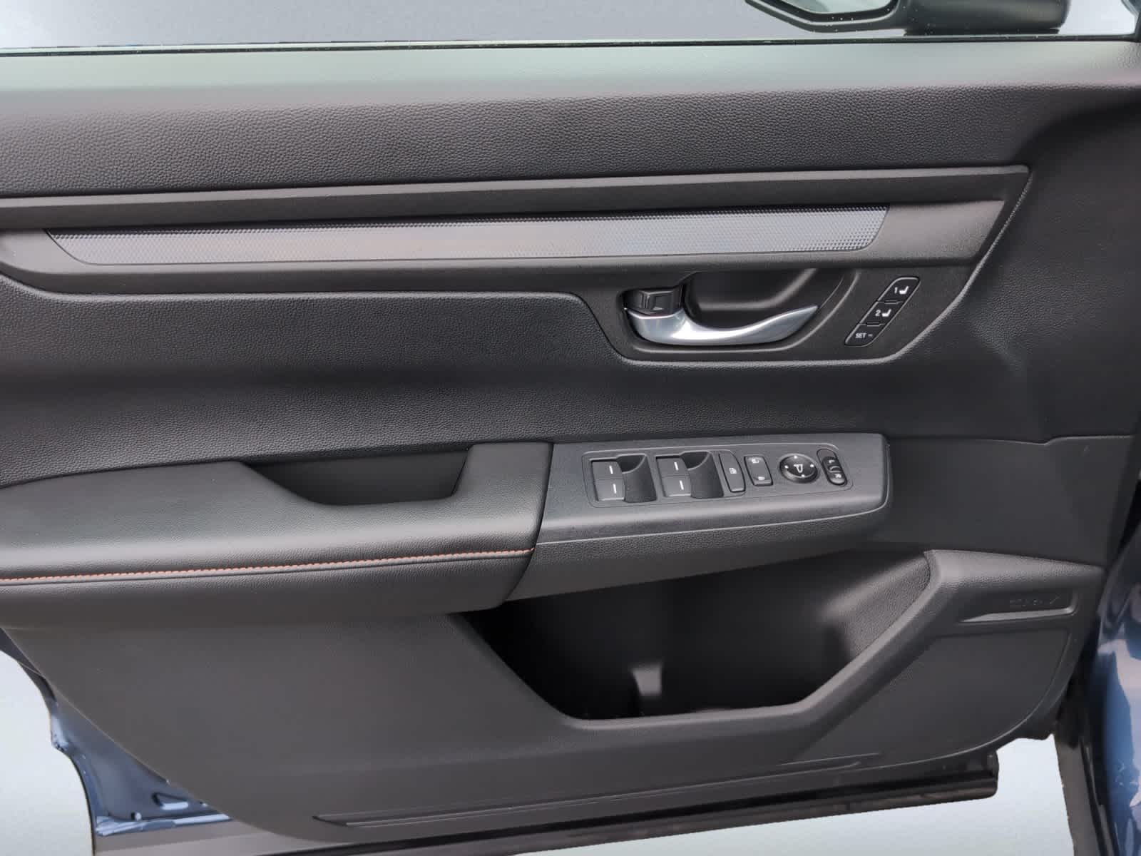 used 2025 Honda CR-V Hybrid car, priced at $37,733