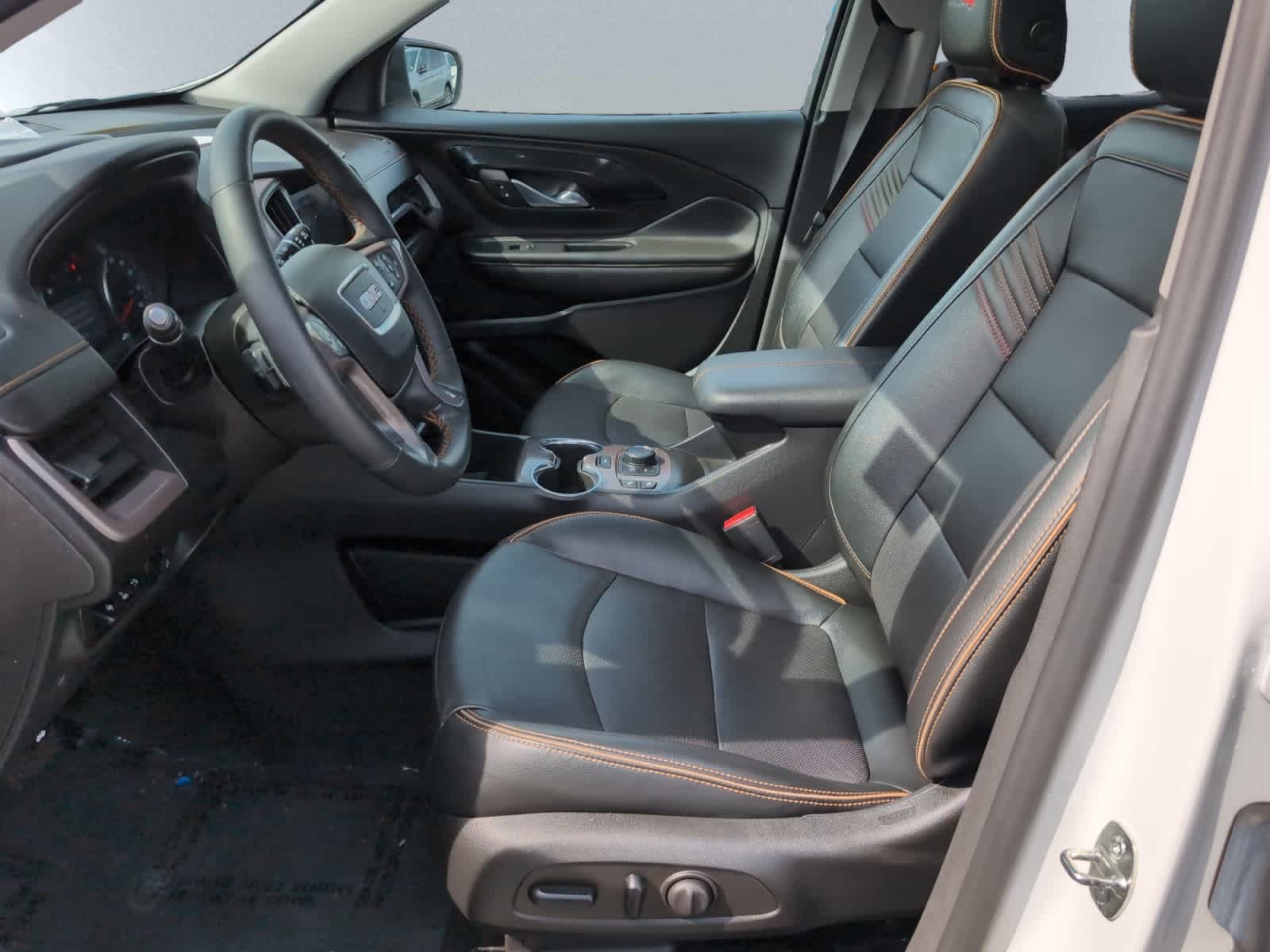 used 2023 GMC Terrain car, priced at $28,154