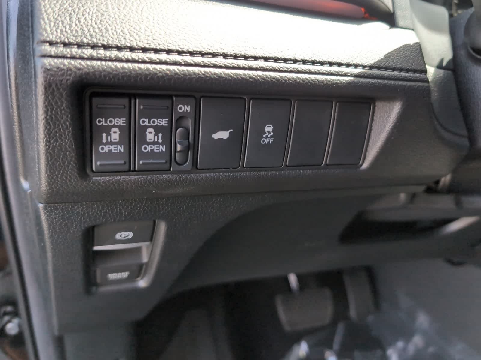 new 2026 Honda Odyssey car, priced at $45,845