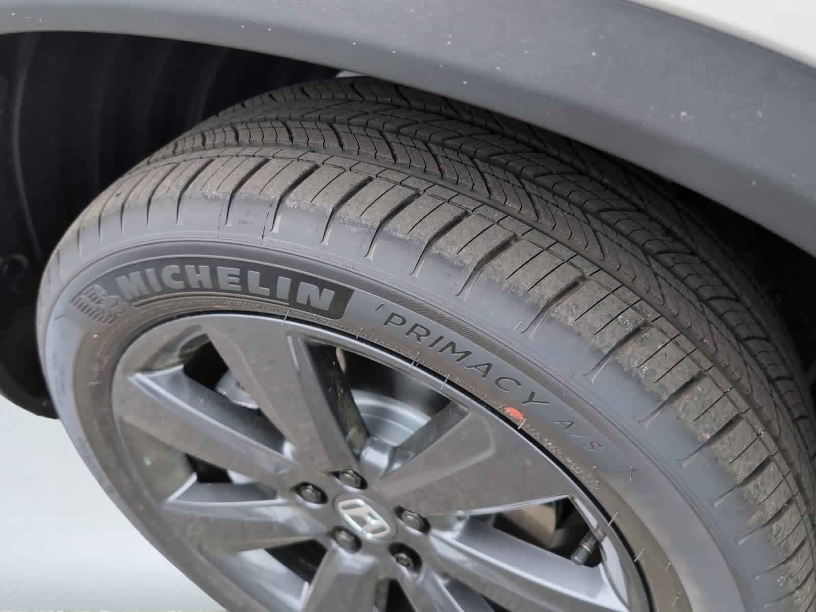 new 2025 Honda Pilot car, priced at $44,250