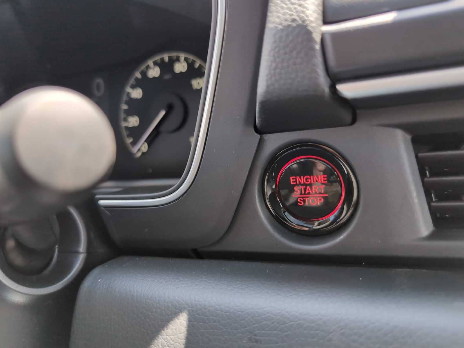 new 2025 Honda Pilot car, priced at $53,405