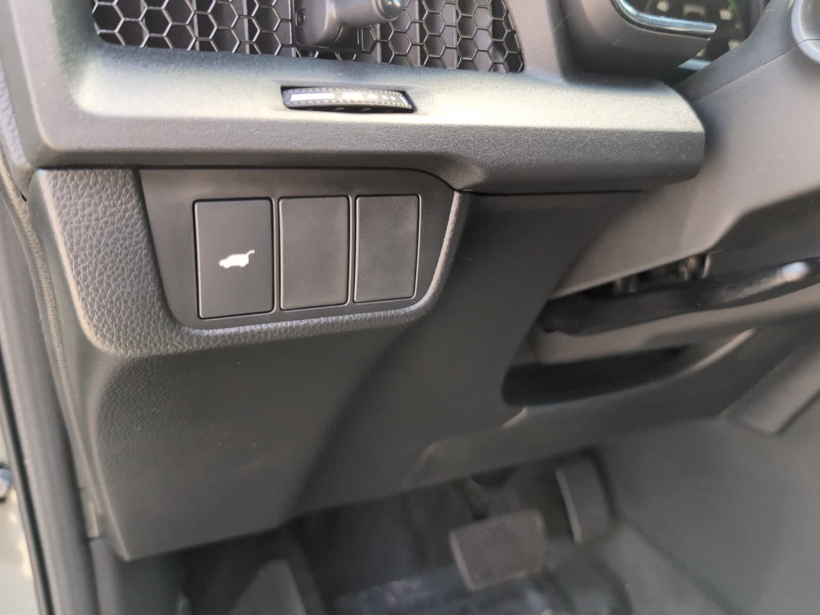 new 2026 Honda CR-V Hybrid car, priced at $40,705