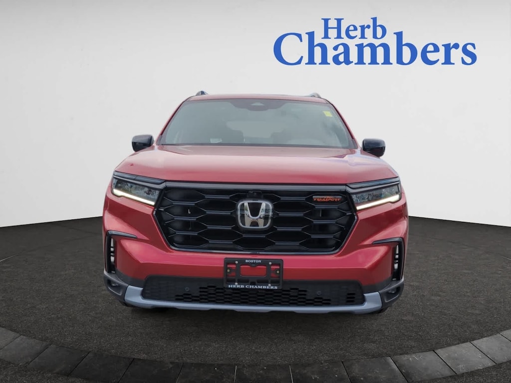 New 2025 Honda Pilot TrailSport SUV