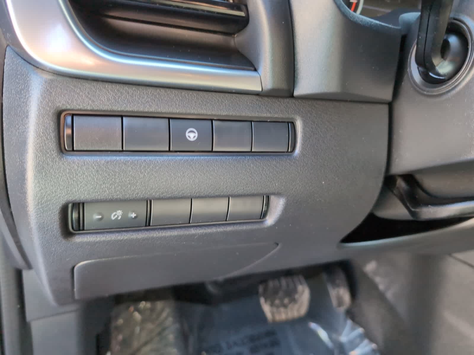 used 2021 Nissan Rogue car, priced at $19,354